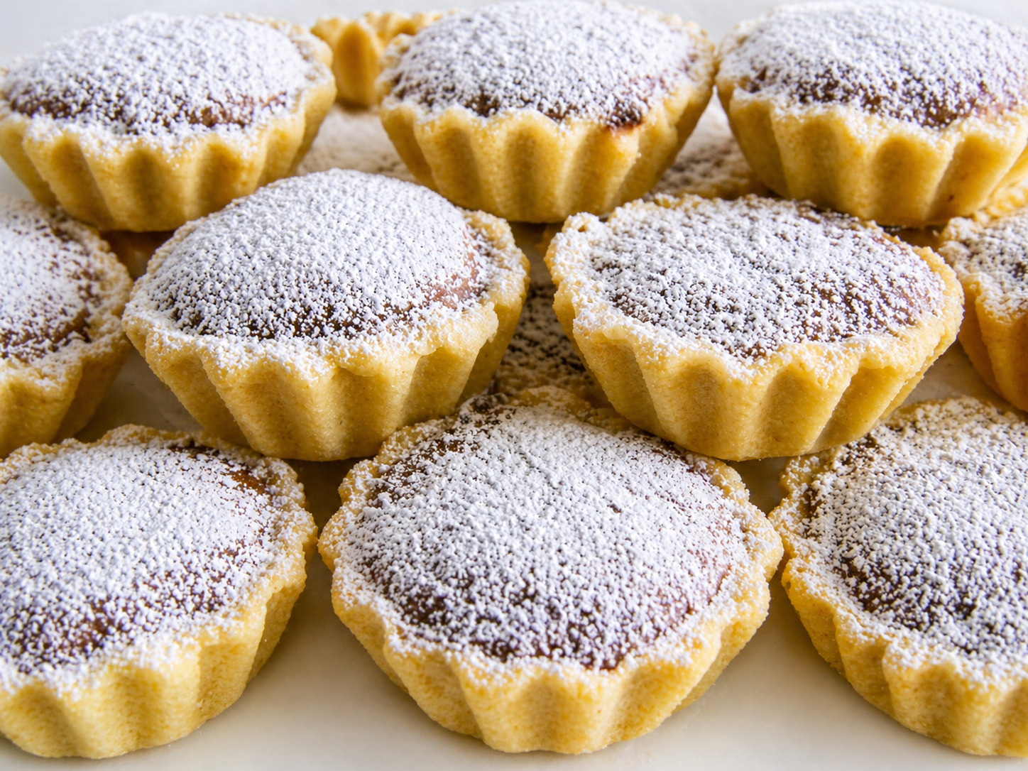 Cosulete cu dulceata si nuci
