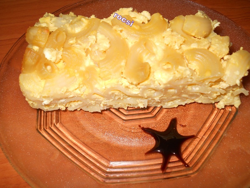 Budinca cu paste si branza