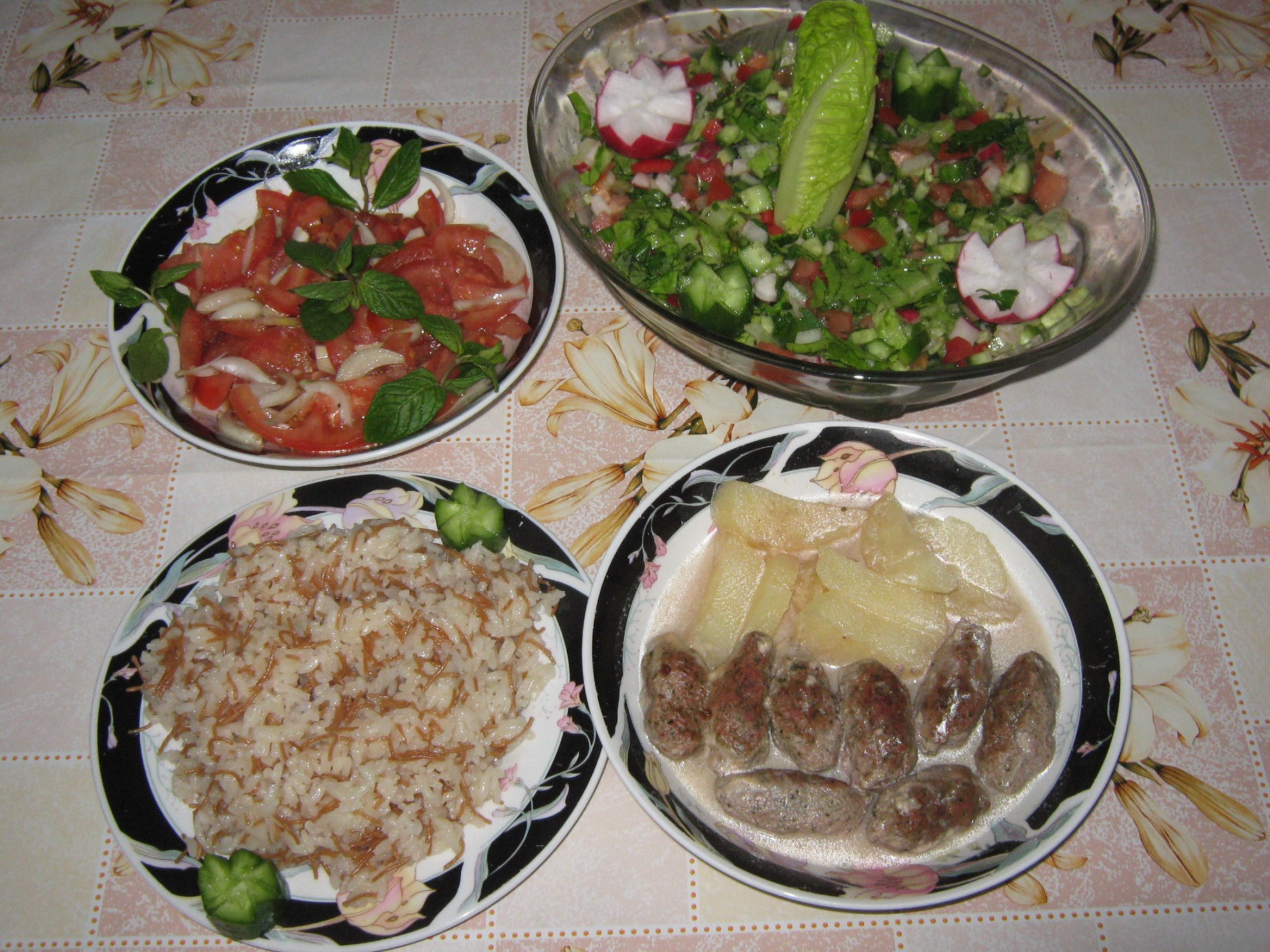 Salata de rosii-stil arab