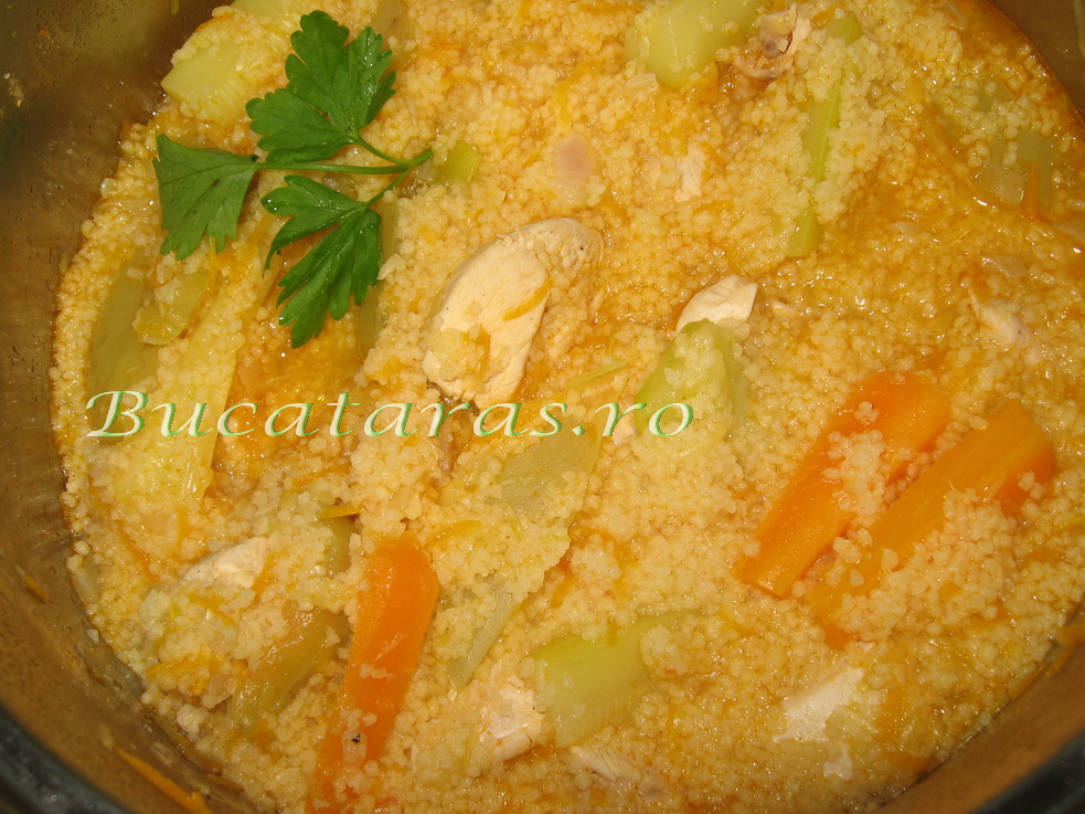 Cous-cous cu legume si pui