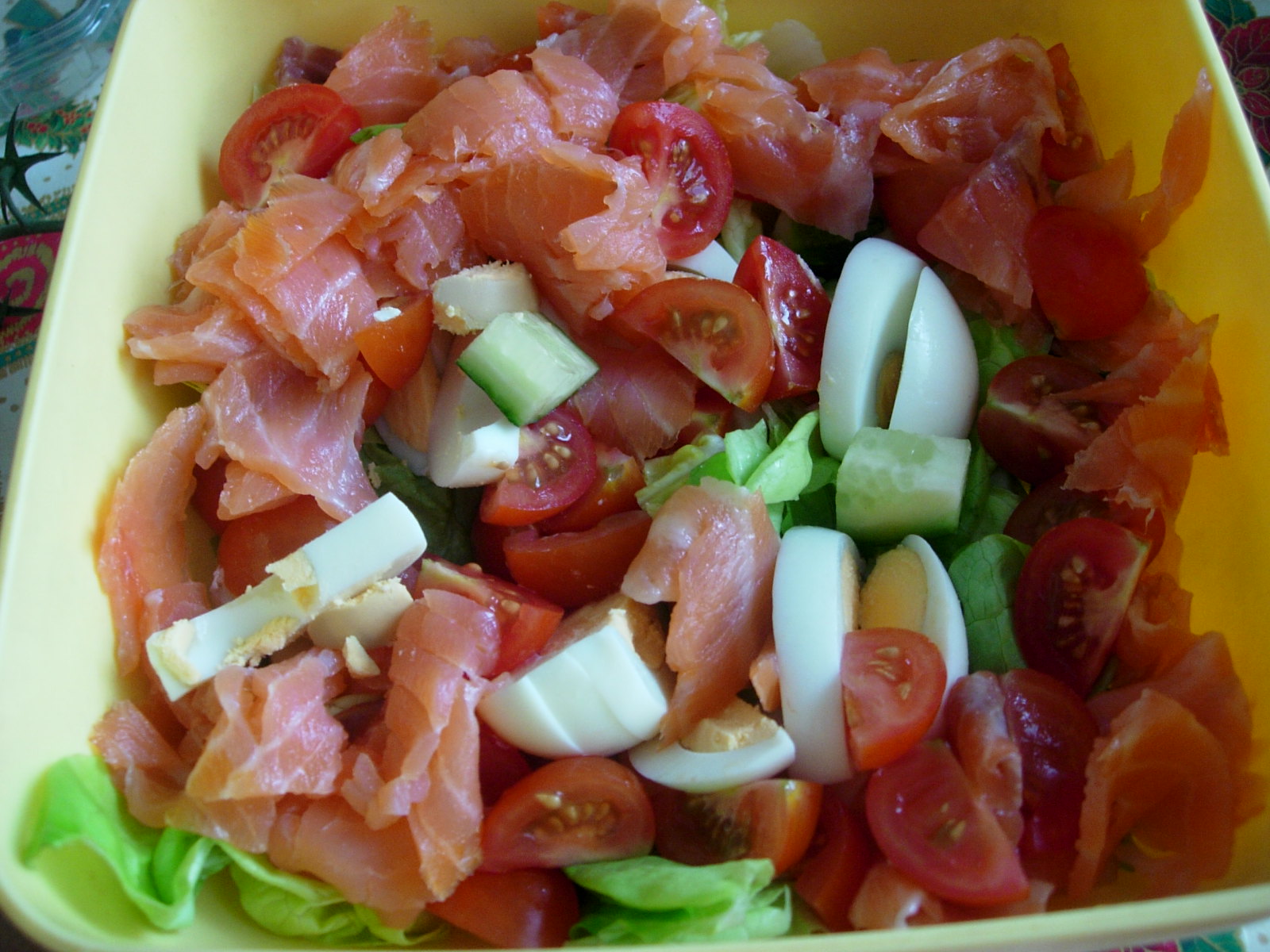 Salata de somon