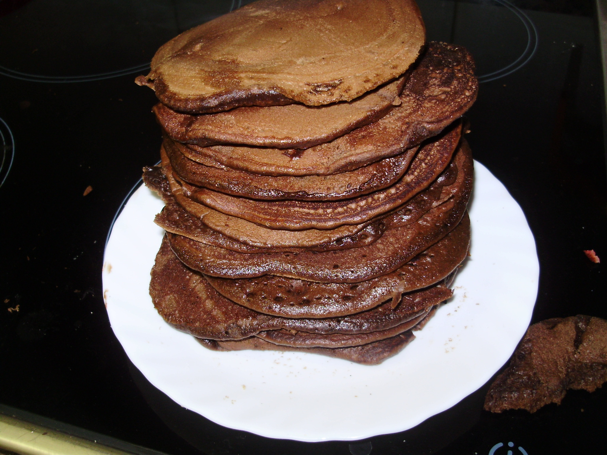 Pancakes cu ciocolata si frisca