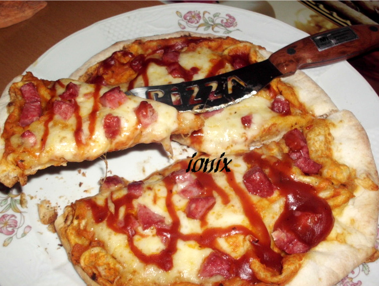 Pizza quatro formaggi