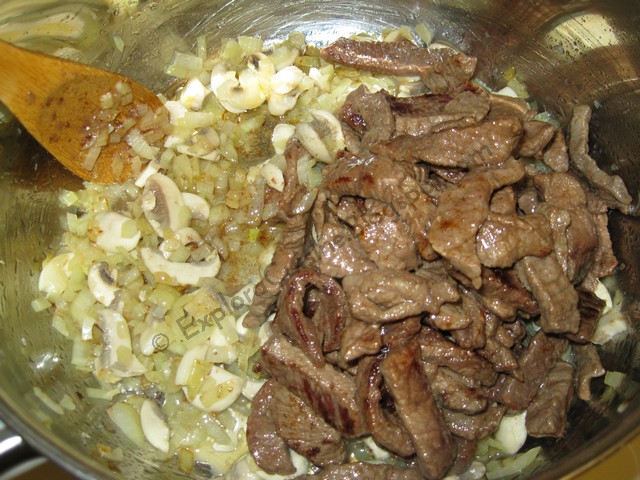 Boeuf Stroganoff