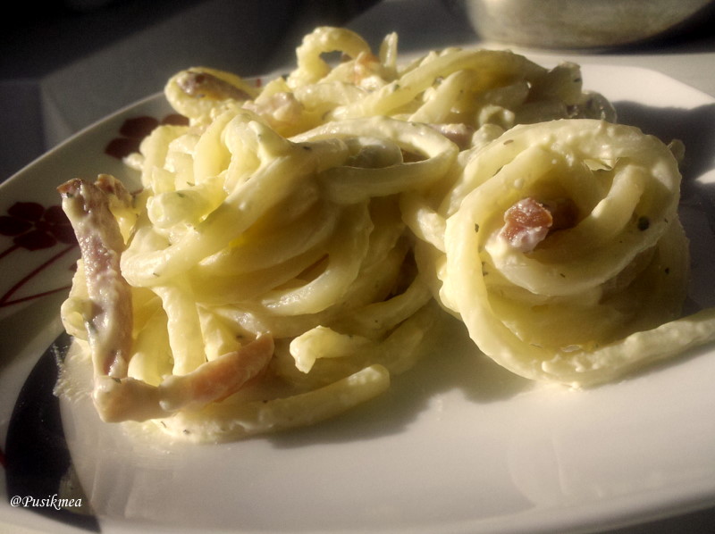 Spaghete carbonara, reţetă adaptata