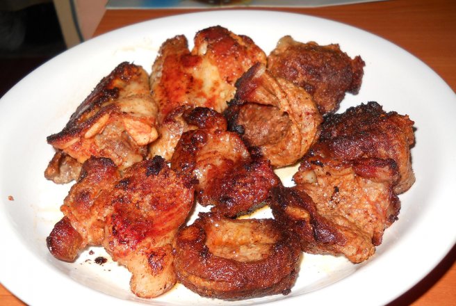 Pulpa de porc in suc de rosii