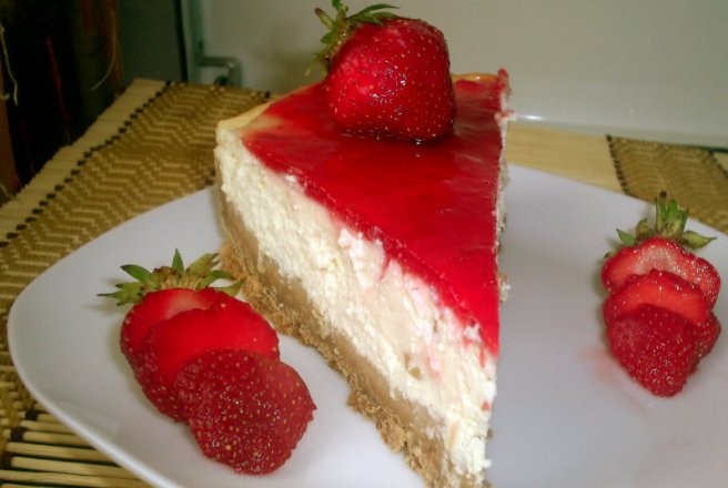 Cheesecake cu capsuni