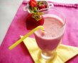 Smoothie de capsuni cu iaurt-3