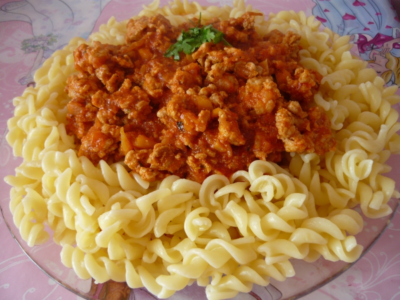 Paste cu carne tocata, o mancare gustoasa