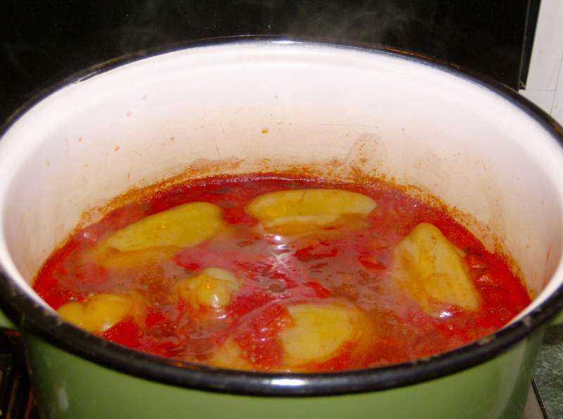 Supa de ardei umpluti