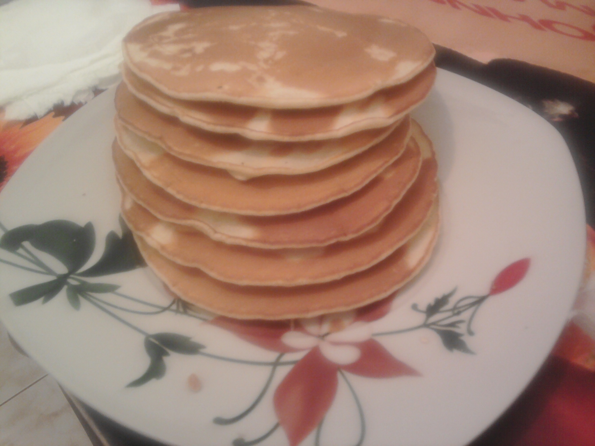 Pancakes  cu sos caramel ( clatite americane)