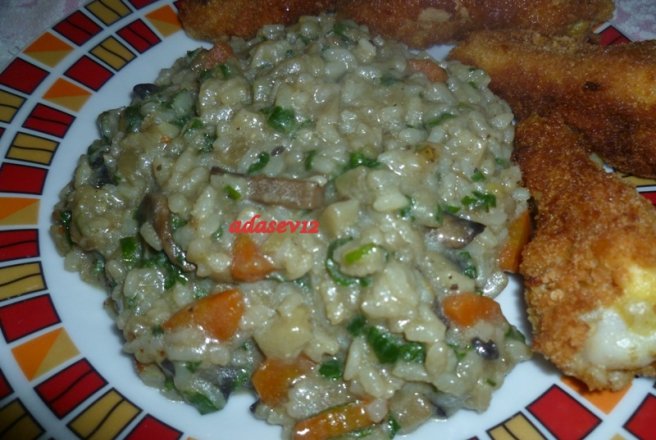 Risotto cu ciuperci, carciofi si aripioare pane