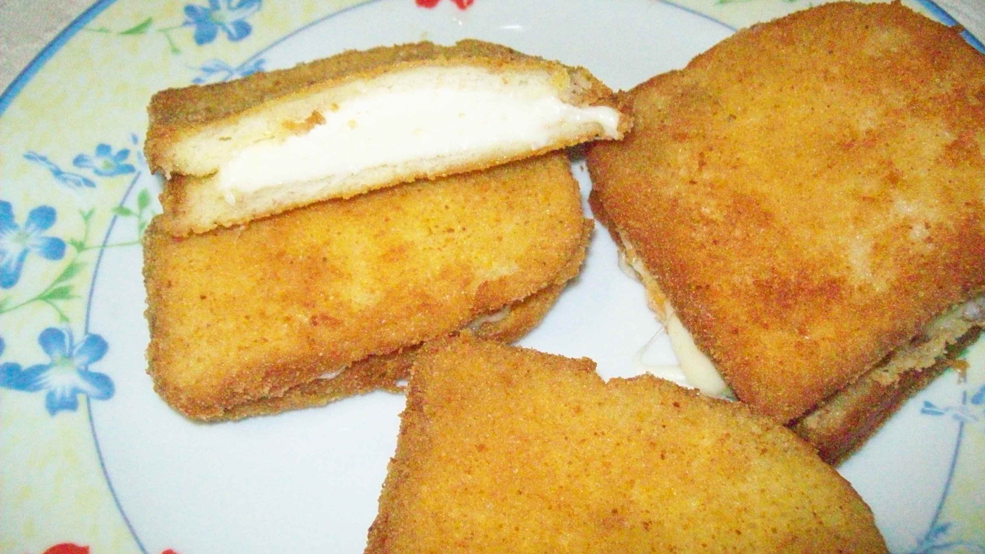 Mozzarella in carrozza