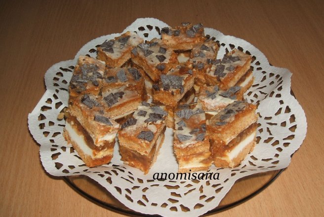 Prăjitură caramel