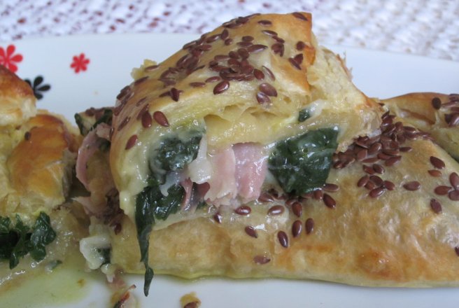 Strudel cu spanac si jambon