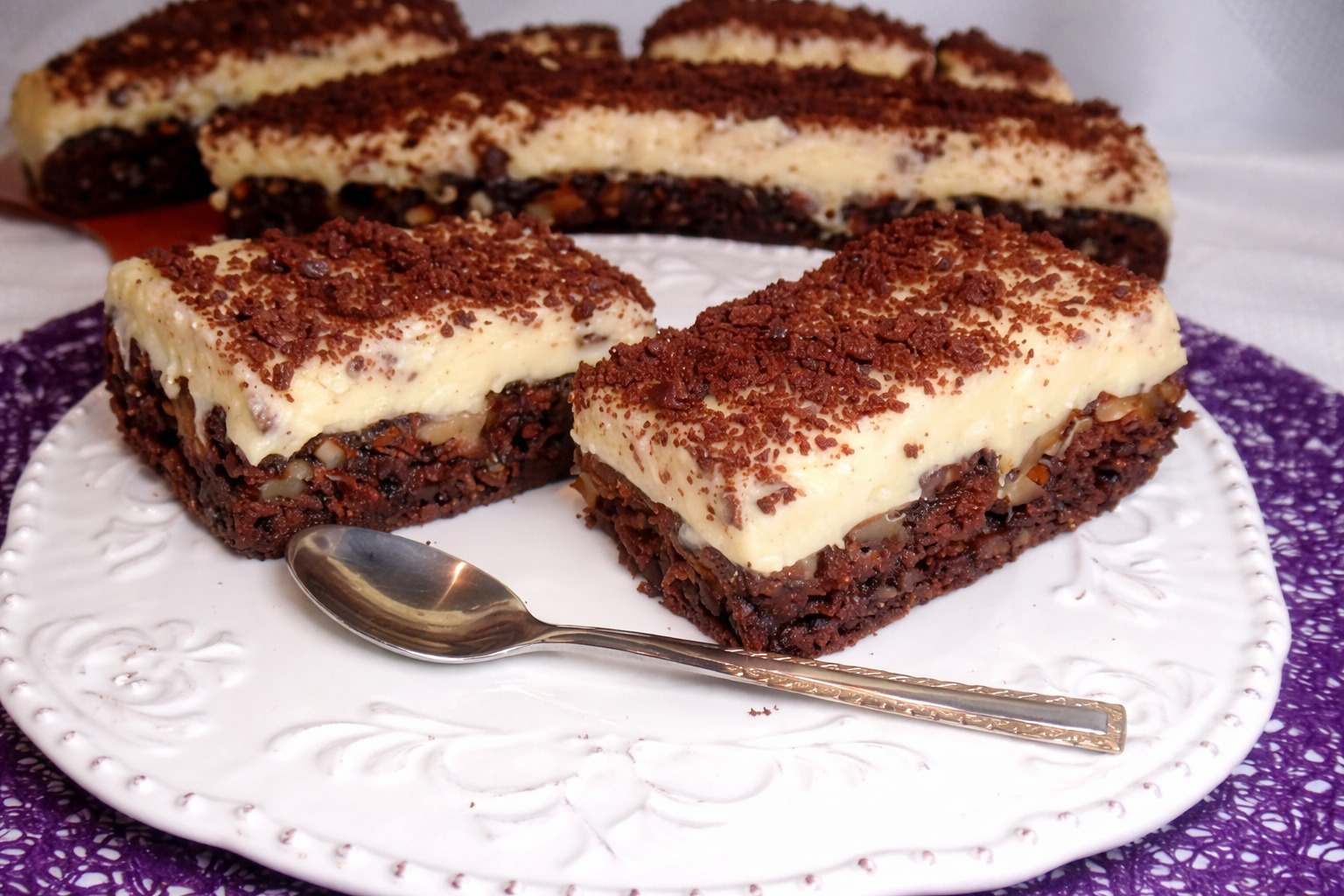 Negresa cu crema de vanilie si lamaie
