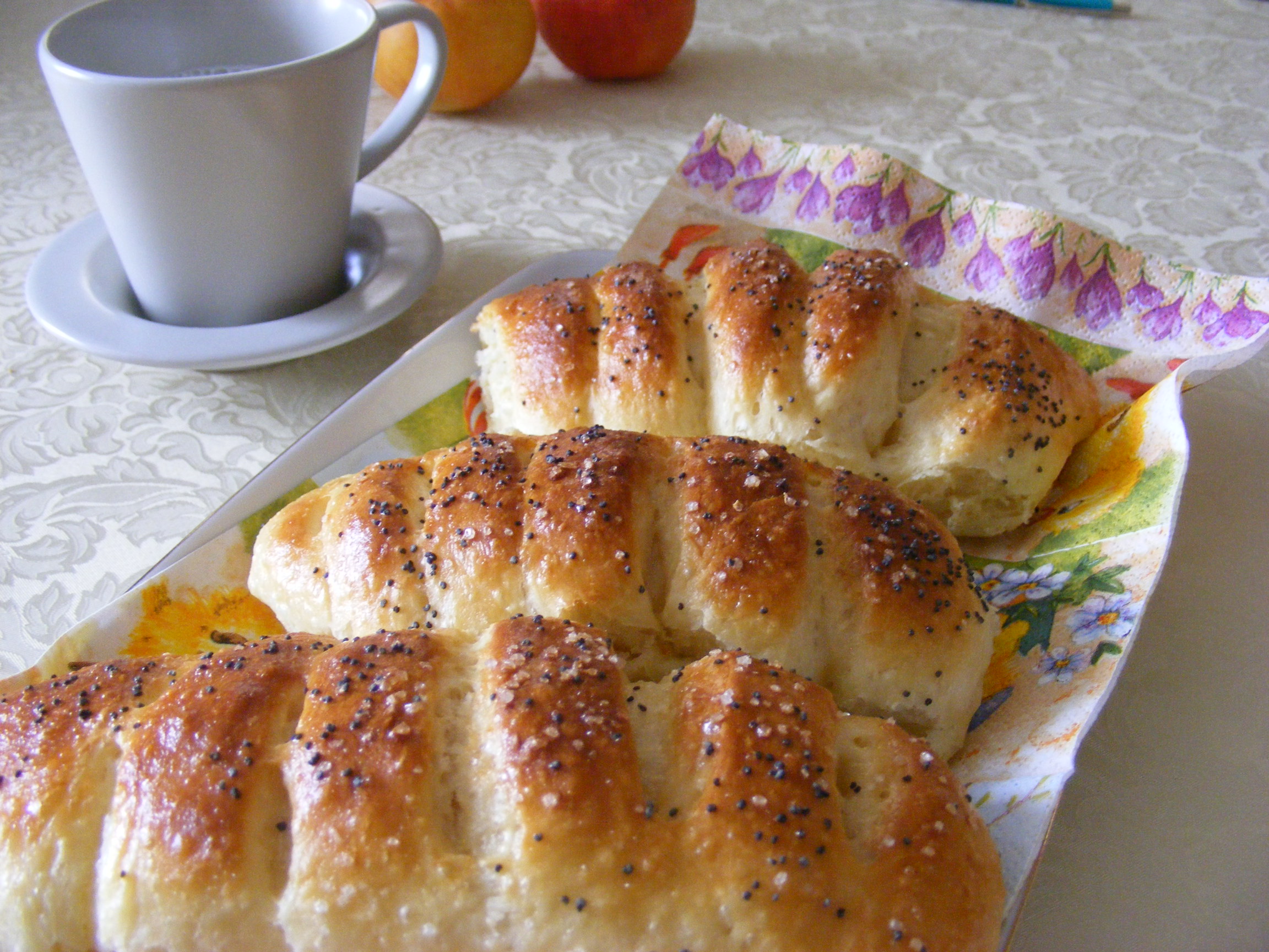 Pariziene cu fondant de mere