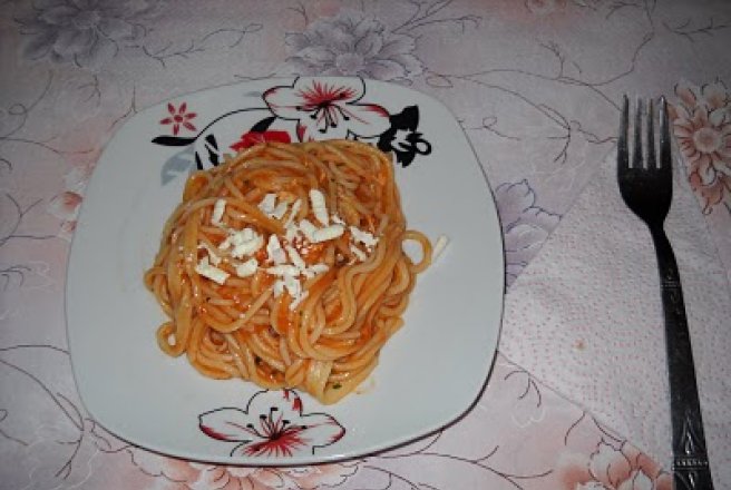 Spaghete bolognese