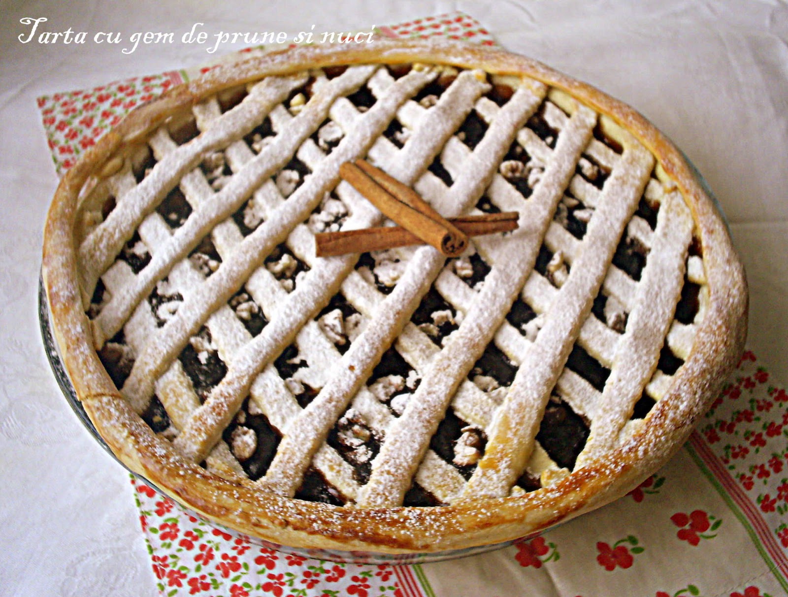 Tarta cu gem de prune si nuci