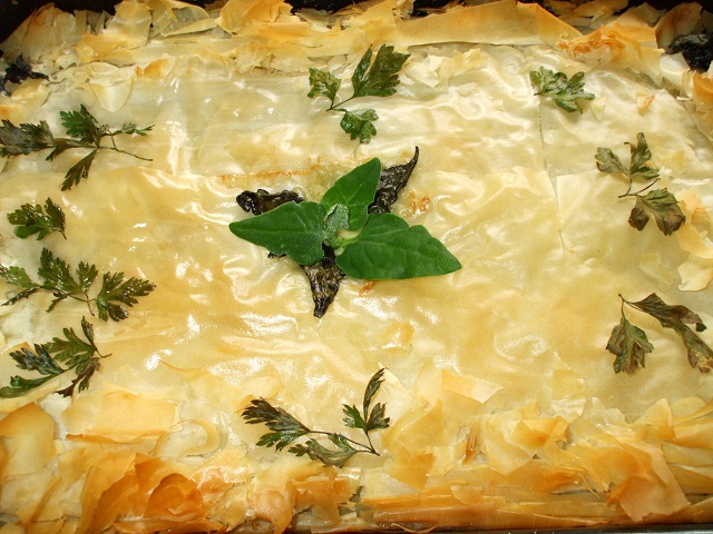 Placinta cu spanac si branza – Spanakopita (video)