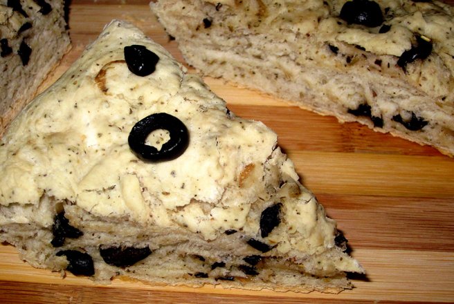 Focaccia cu masline