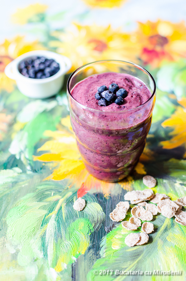 Blueberry smoothie