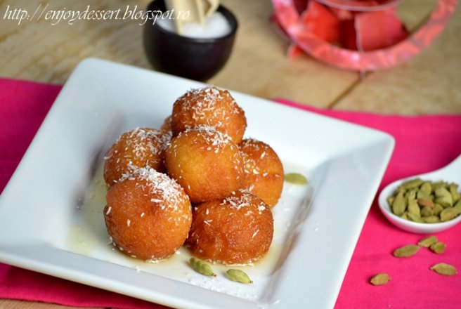 Gulab Jamun - Desert indian