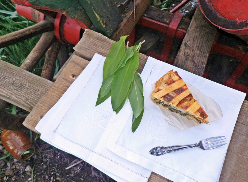 Tarta cu leurda, ciuperci si branza