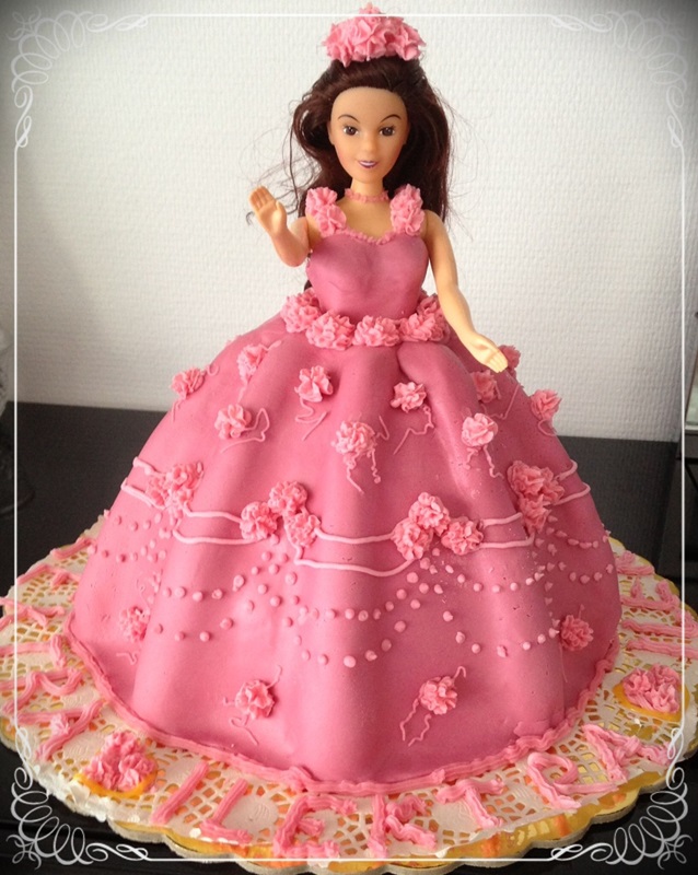 Tort Barbie