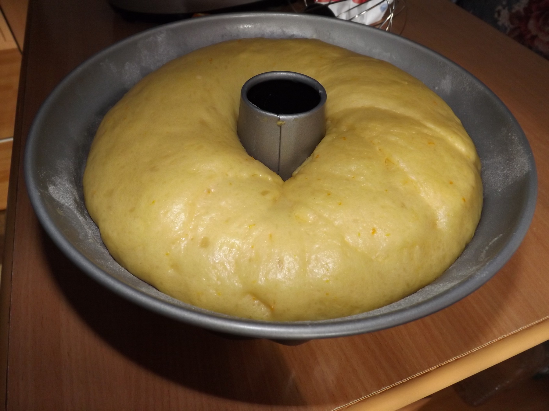 Savarina uriasa sau Baba au Rhum