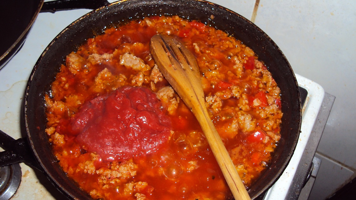 Burritos cu carne tocata