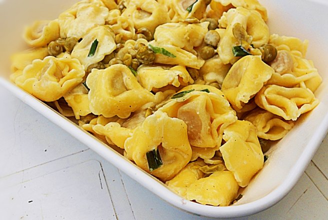 Cappelletti in sos de smantana cu mazare