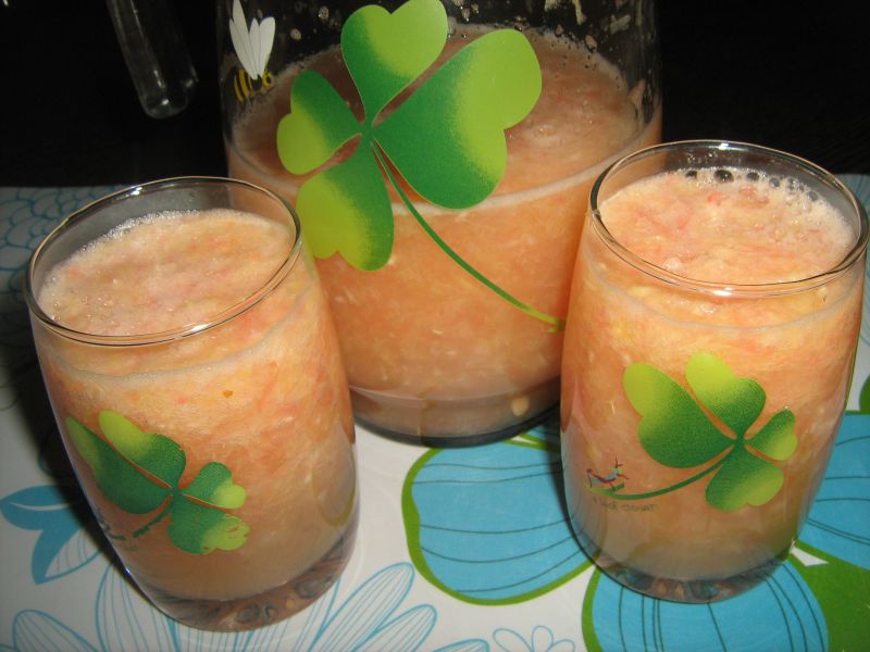 Smoothie de portocale cu grefe