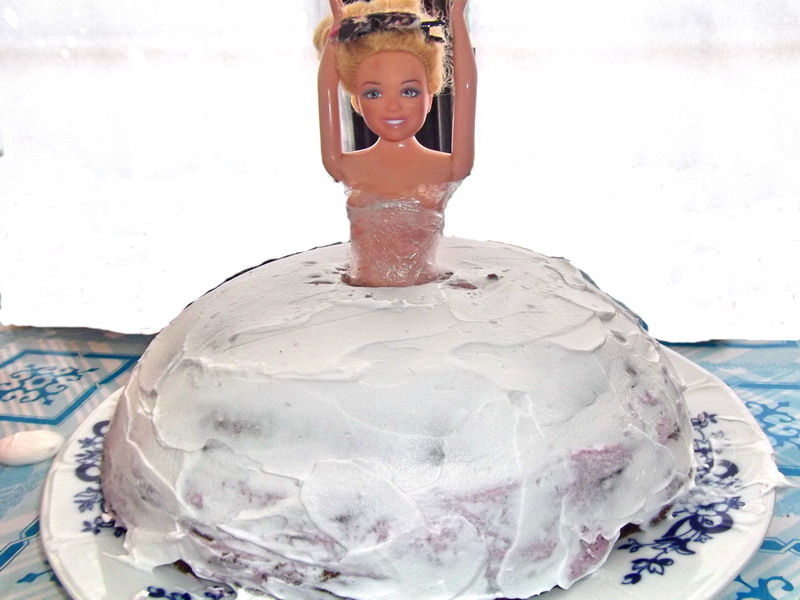 Tort Barbie