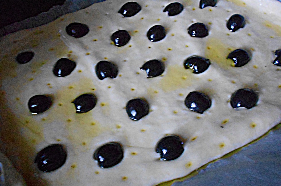 Focaccia cu masline