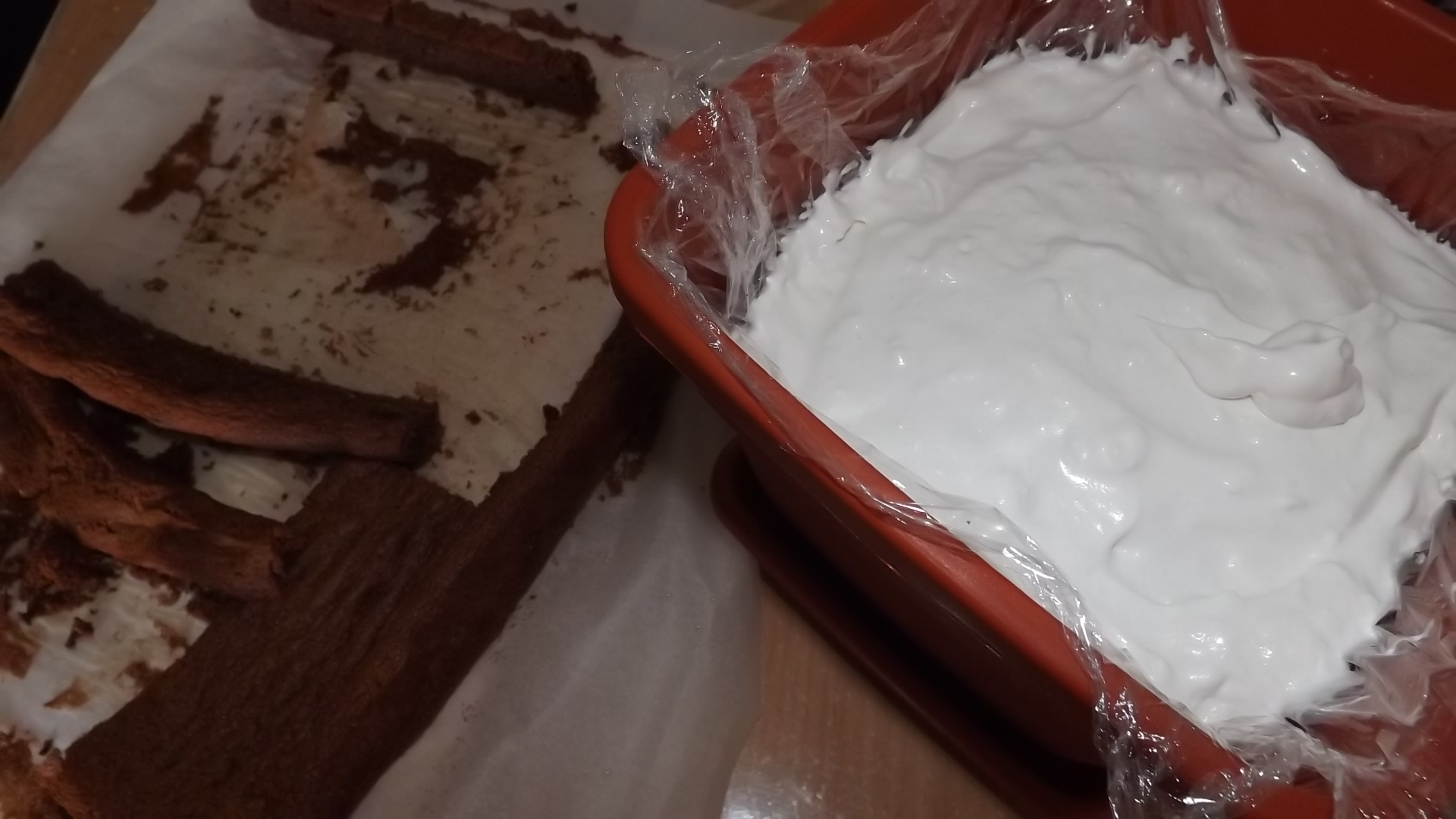 Tort Milch Schnitte in ghiveci