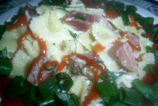 Farfalle cu jambon de Serrano