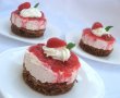 Mini cheesecake cu capsuni-6