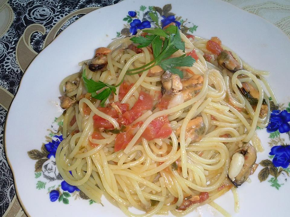 Spaghetti cu midii negre- cozze nere