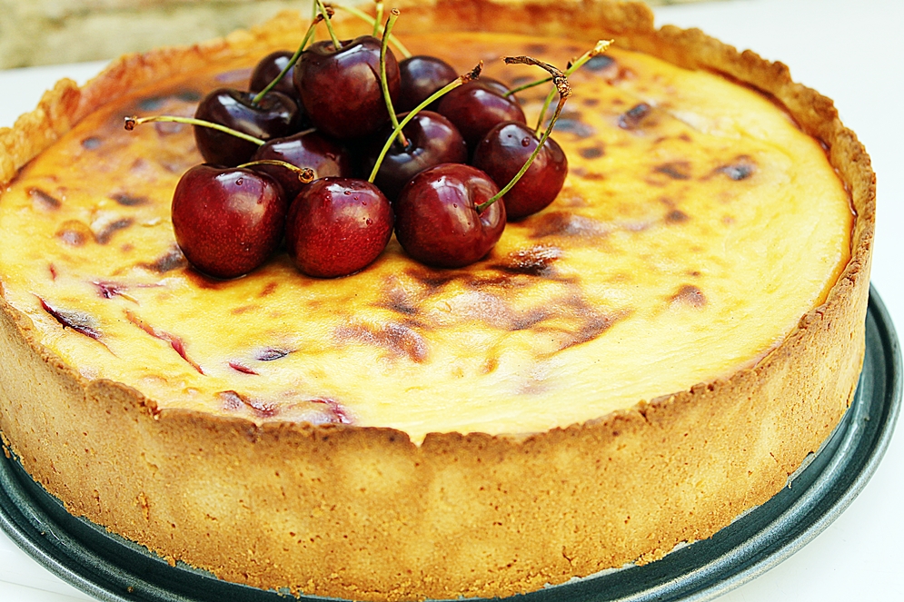 Cheesecake cu ricotta si cirese