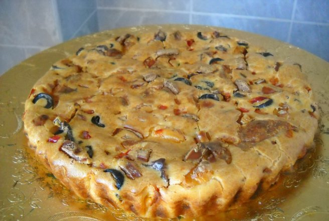 Aperitiv tarta cu legume si branzeturi