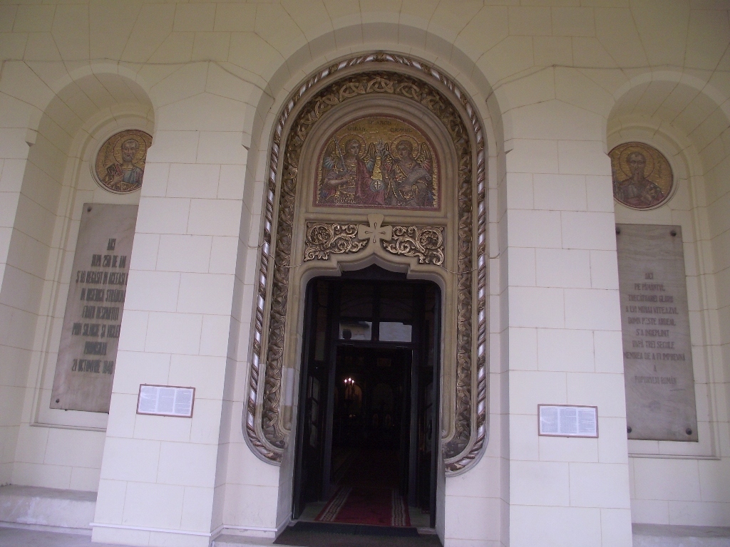 Catedrala Reintregirii Neamului din Alba Iulia