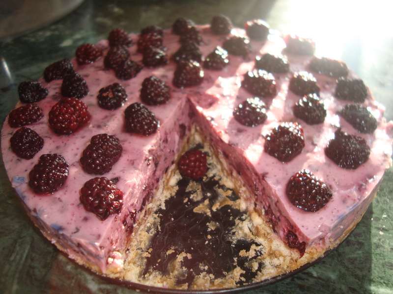 Cheesecake cu iaurt si mure