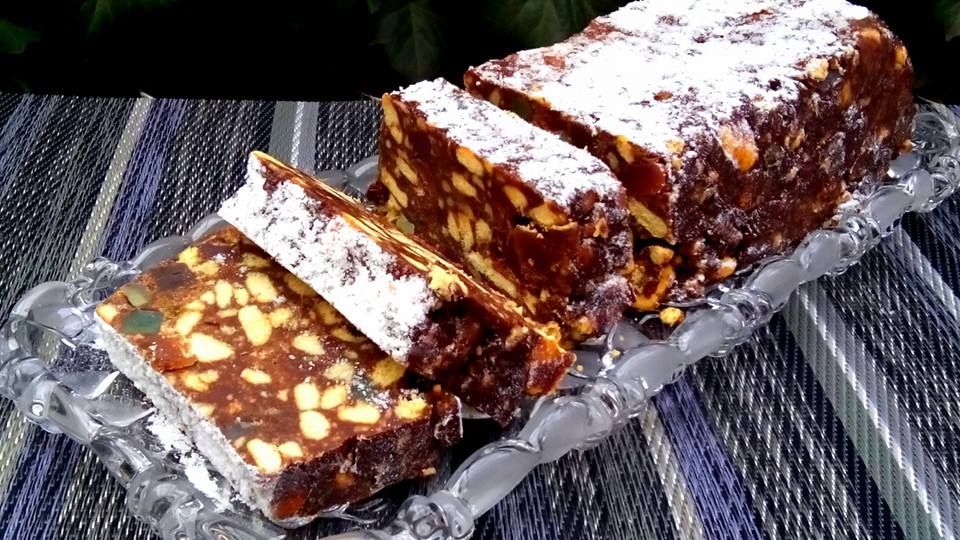 Salam de biscuiţi, reţetă cu Nutella si rahat