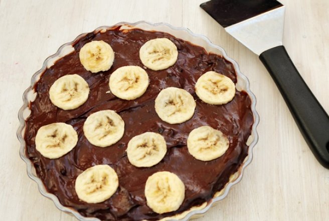 Tarta cu ciocolata si banane