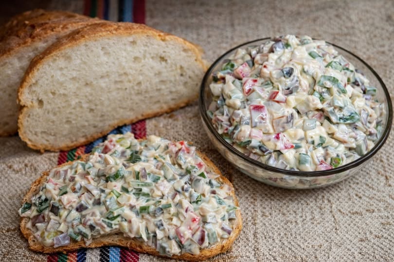 Salata de ciuperci cu maioneza si praz