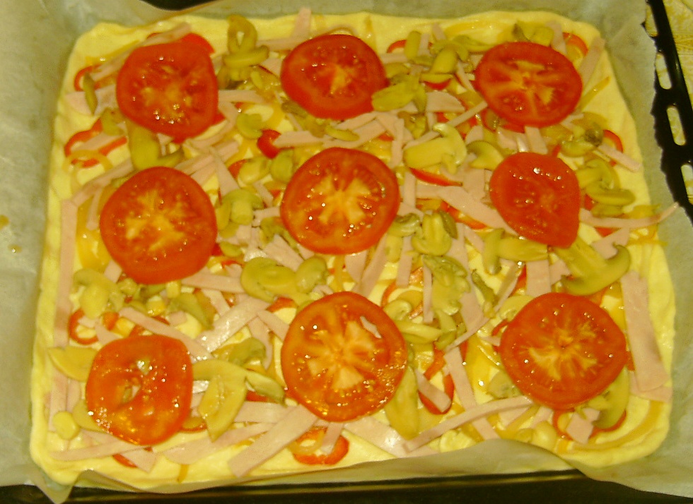 Pizza cu sunca