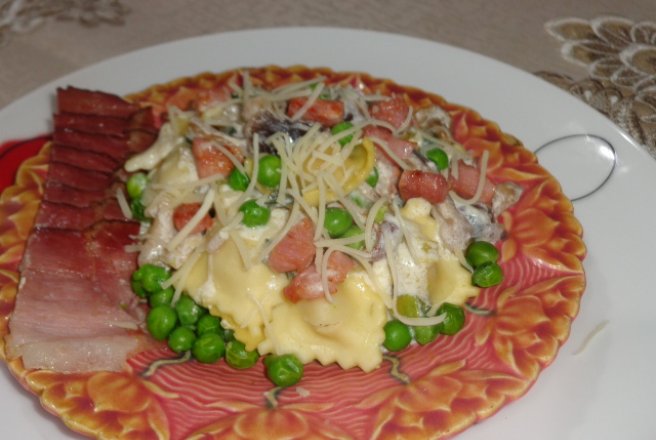 RAVIOLI  ALLA  BOSCAIOLA