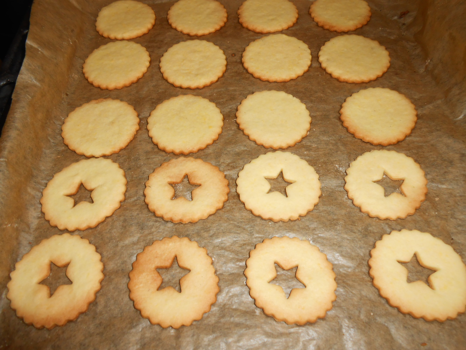 Biscuiti Linzer