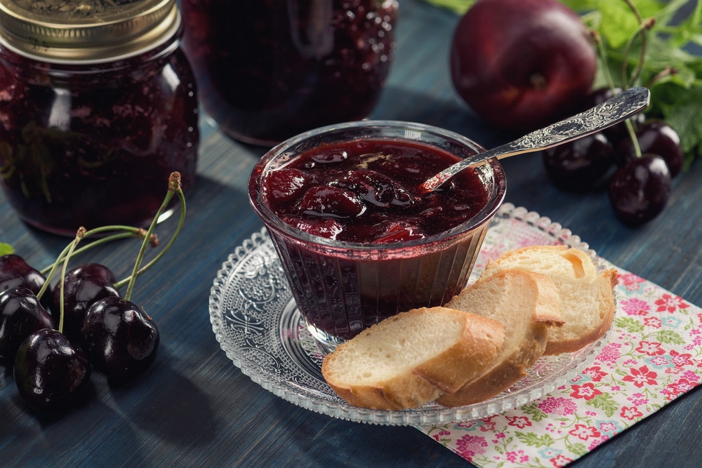 Dulceata de nectarine si cirese